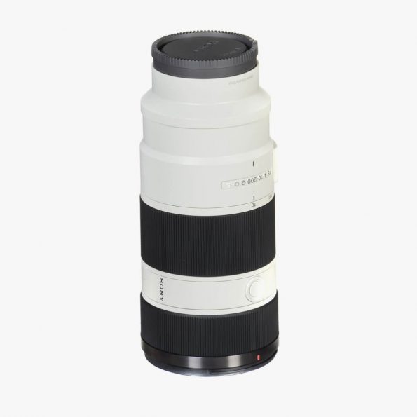 Sony-E-mount-FE-70-200mm-F4-OSS-Lens-3.jpg